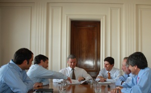 El Ministro de Hacienda, Felipe Larraín, recibió a la directiva de la Unión Demócrata Independiente.
