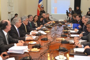 El Ministro de Hacienda, Felipe Larraín, arribó esta mañana a La Moneda para participar en el Consejo de Gabinete encabezado por Presidente de la República, Sebastián Piñera.