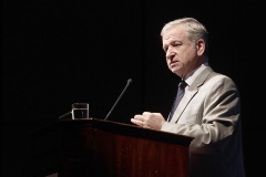 Ministro Larraín en el Encuentro Nacional de Comercio 2013